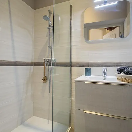 Cosy Loft Tarif Avec 1 Ou 2 2 Ou 4 Personnes, Vue Parc Et Piscine * Aix-en-Provence